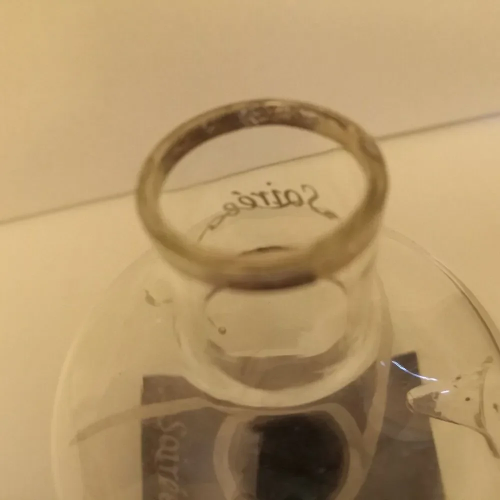 Soirée In Bottle Wine Aerator With Base